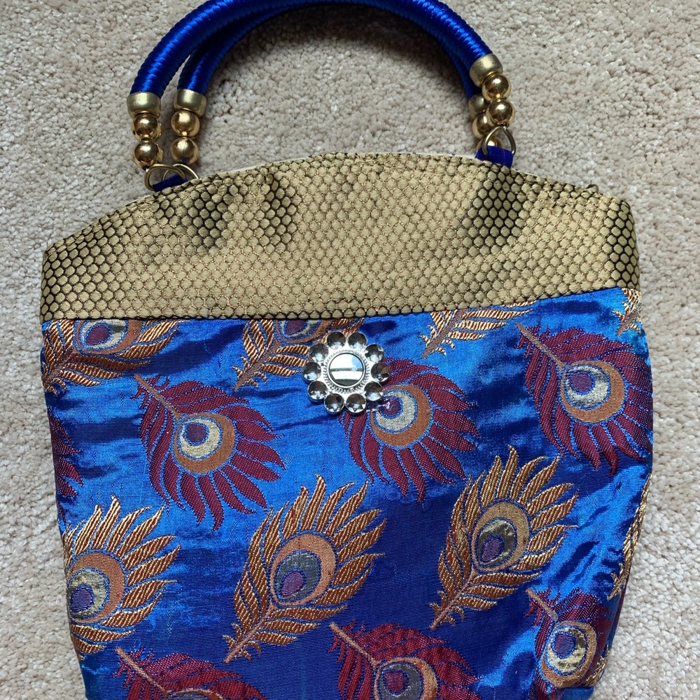 Vintage purse
